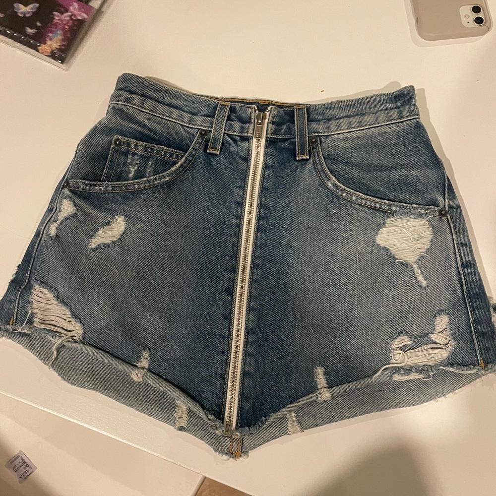 Carmar Los Angelos mini jean skirt